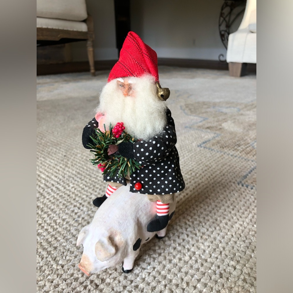 Santa 🎅🏻 and Pig 🐖